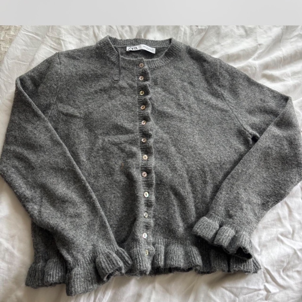 Zara Charcoal Gray Button-Up Ruffle Hem Cardigan